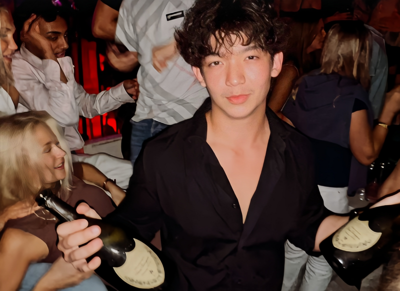 KIAN.